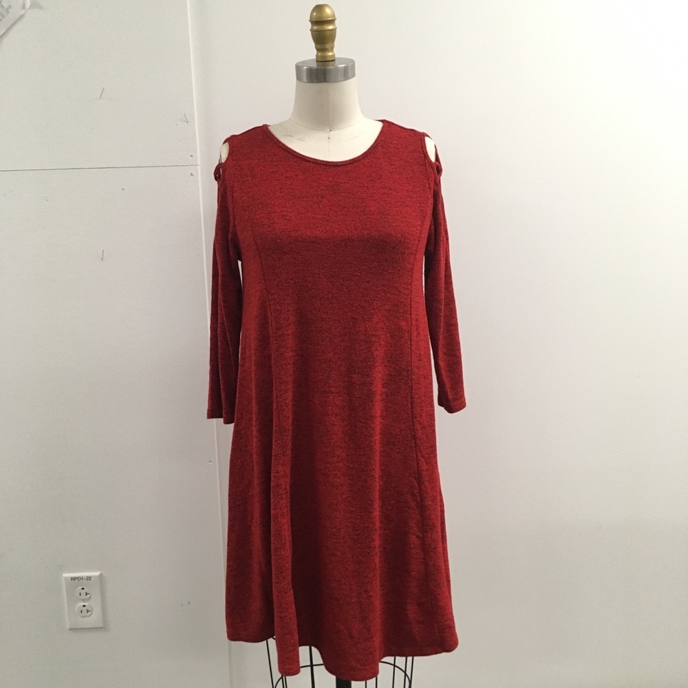 Soft red knit lace up sleeve shift dress